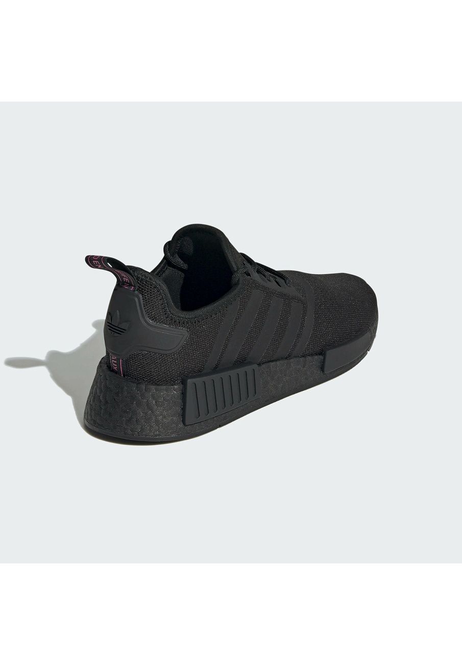 Фото № 3 с приближением к товару «‎Adidas Nmd_r1 Original Shoes »