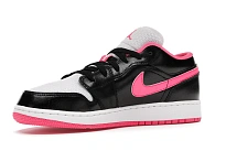 Фото № 4 с приближением к товару «‎Jordan 1 Low Black White Hyper Pink »