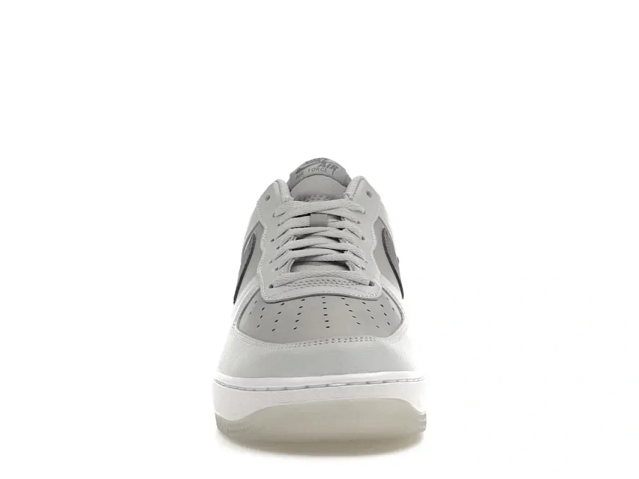 Фото № 2 с приближением к товару «‎Nike Air Force 1 '07 LV8»