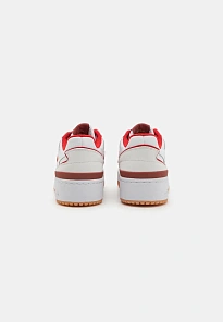 Фото № 3 с приближением к товару «‎FORUM BOLD STRIPES»