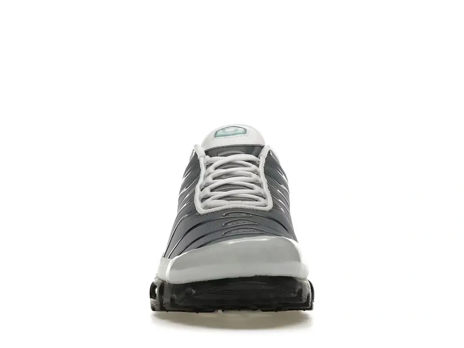 Фото № 2 с приближением к товару «‎Nike Air Max Plus»