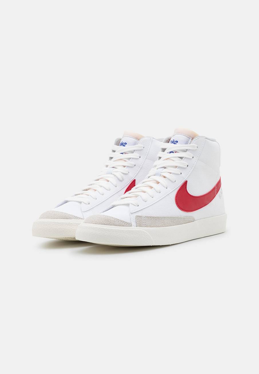 Фото № 5 с приближением к товару «‎Nike Blazer ’77 Ath »