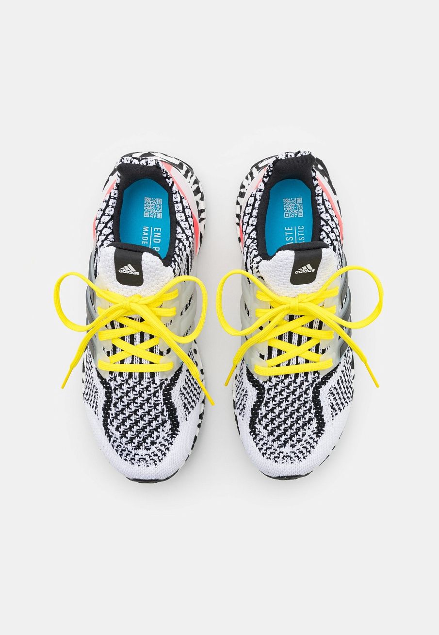 Фото № 4 с приближением к товару «‎Adidas Ultraboost 5.0 Dna »