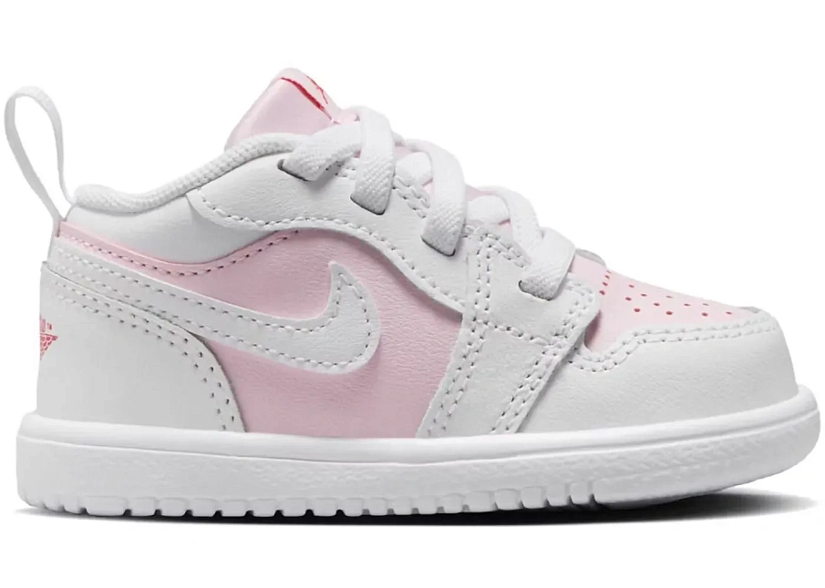 Фото № 1 с приближением к товару «‎Jordan 1 Low ALT»