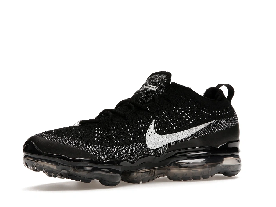 Фото № 4 с приближением к товару «‎Nike Air VaporMax 2023 Flyknit Oreo»