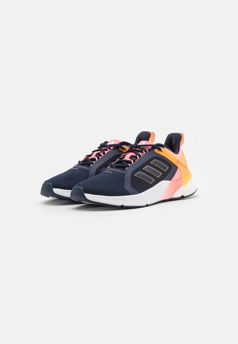Фото № 5 с приближением к товару «‎Adidas Response Super 2.0»