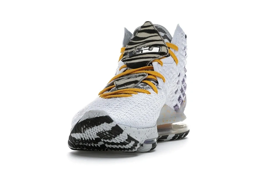 Фото № 3 с приближением к товару «‎Nike LeBron 17 Bron 2K Playoffs»