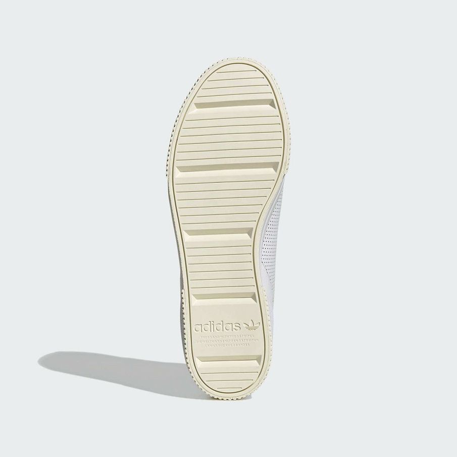 Фото № 2 с приближением к товару «‎Adidas Court Tourino RF »