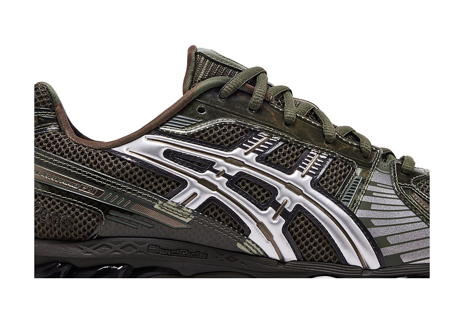Фото № 4 с приближением к товару «‎Marvel vs. Capcom x Kith x ASICS Gel Kayano 12.1 Double Box - Captain America vs. Guile With Comic Book»