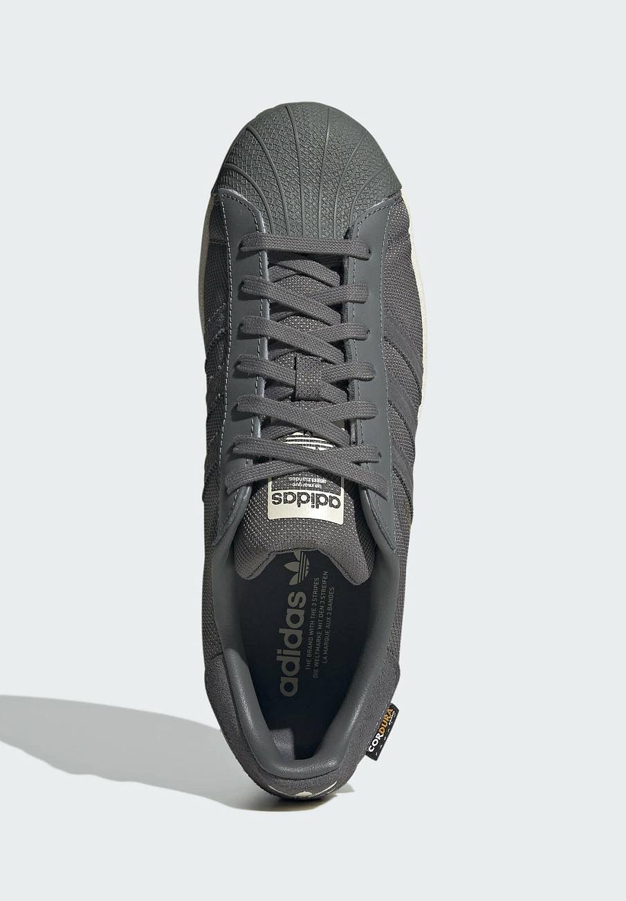 Фото № 3 с приближением к товару «‎Adidas Superstar »