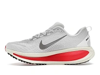 Фото № 3 с приближением к товару «‎Nike Vomero 18»