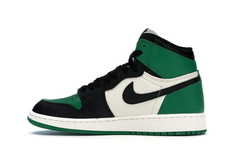 Фото № 6 с приближением к товару «‎Jordan 1 Retro High Pine Green »