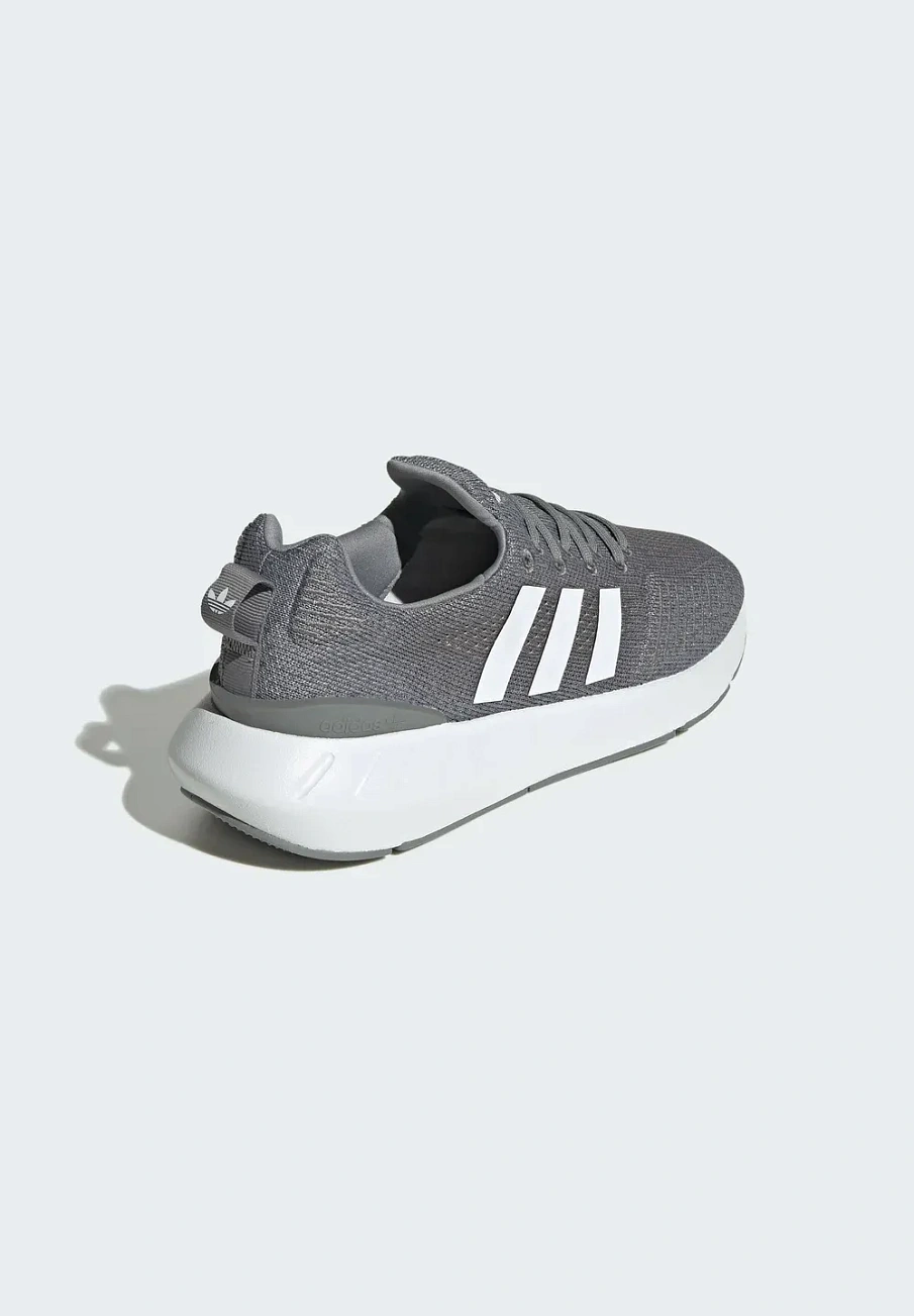 Фото № 4 с приближением к товару «‎Кроссовки Adidas ad115o16d-c11-n»