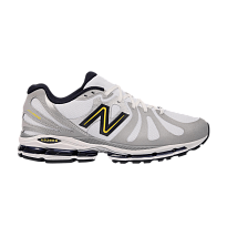 Фото № 1 с приближением к товару «‎JJJJound x New Balance 1890 Silver White»