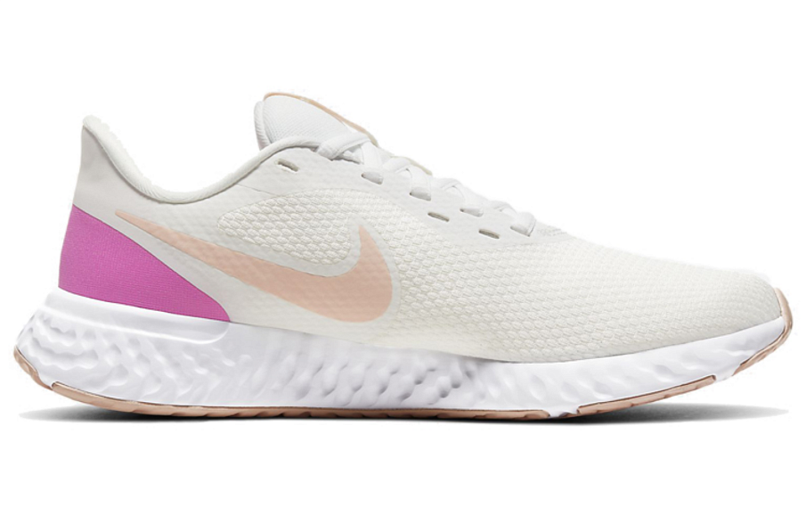 Фото № 2 с приближением к товару «‎Nike Wmns Revolution 5 'White Fire Pink'»