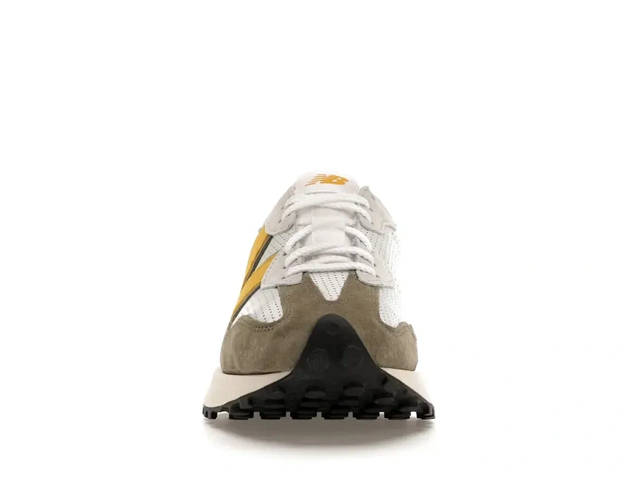 Фото № 2 с приближением к товару «‎New Balance 327»