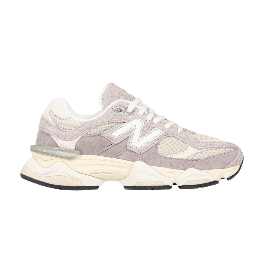 Фото № 1 с приближением к товару «‎New Balance 9060 Truffle Salt Timberwolf»