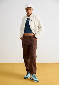 Фото № 3 с приближением к товару «‎AIR MAX PORTAL»