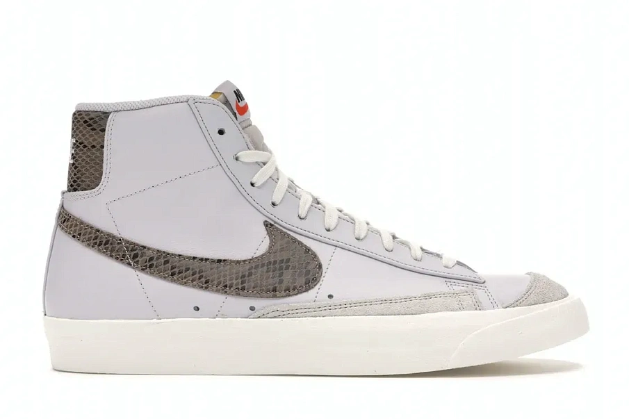 Фото № 1 с приближением к товару «‎Nike Blazer Mid 77 Vintage White Snakeskin»