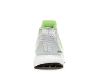 Фото № 4 с приближением к товару «‎adidas Ultra Boost 5.0 DNA Cloud White Signal Green»