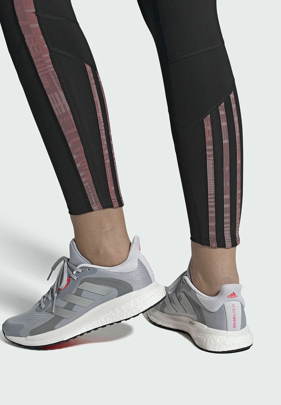 Фото № 2 с приближением к товару «‎Adidas Solarglide 4 St Laufschuh»