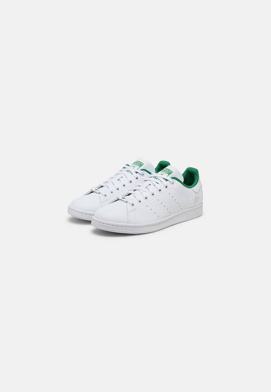 Фото № 2 с приближением к товару «‎Adidas Stan Smith »