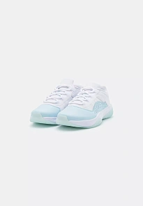 Фото № 3 с приближением к товару «‎WMNS AIR JORDAN 11 CMFT LOW»