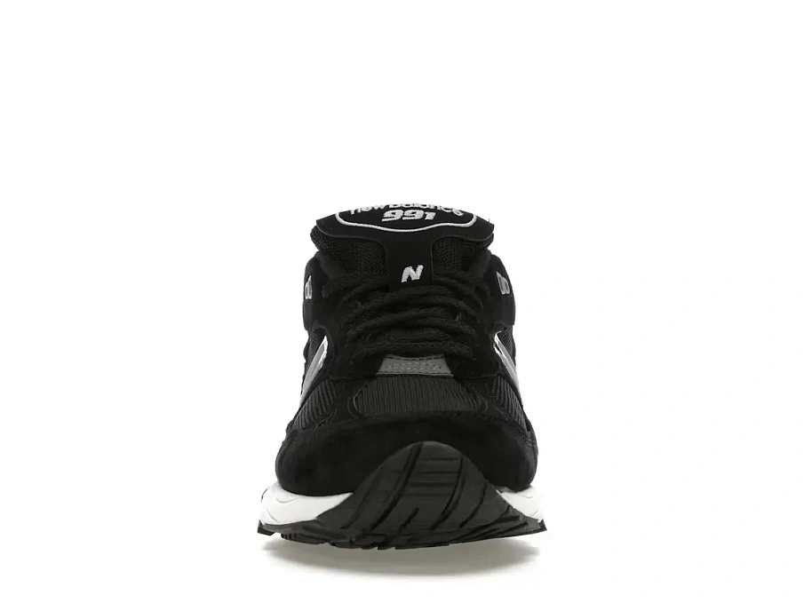 Фото № 2 с приближением к товару «‎New Balance 991»