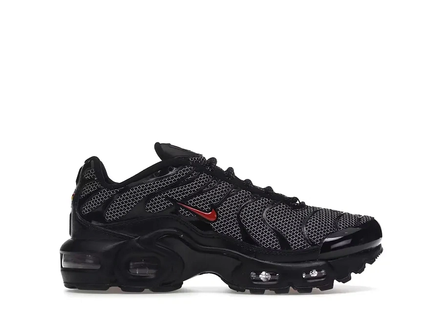 Фото № 1 с приближением к товару «‎Nike Air Max Plus»