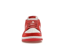 Фото № 2 с приближением к товару «‎Nike Dunk Low»