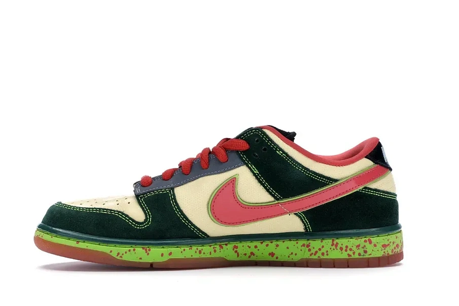 Фото № 3 с приближением к товару «‎Nike SB Dunk Low Mosquito»