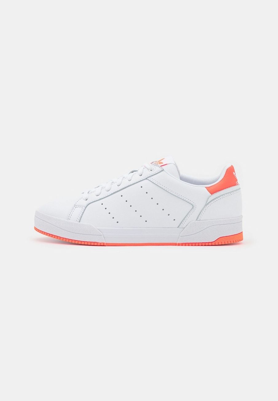 Фото № 1 с приближением к товару «‎Adidas Court Tourino »
