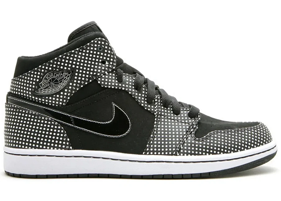 Фото № 1 с приближением к товару «‎Jordan 1 Retro Polka Dot Black White»