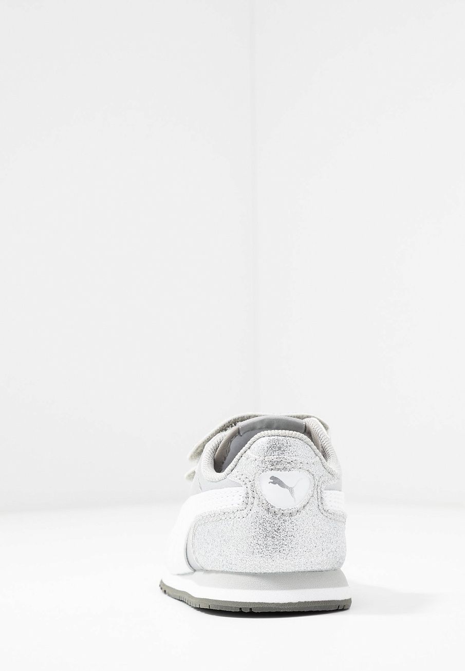 Фото № 5 с приближением к товару «‎Puma Cabana Racer Glitz »