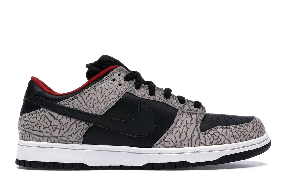 Фото № 1 с приближением к товару «‎Nike SB Dunk Low Supreme Black Cement (2002)»