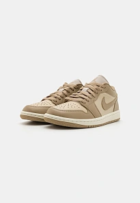 Фото № 2 с приближением к товару «‎AIR JORDAN 1 LOW»