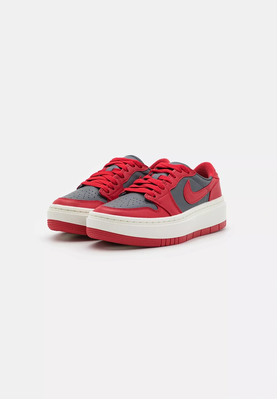 Фото № 2 с приближением к товару «‎AIR JORDAN 1 ELEVATE»