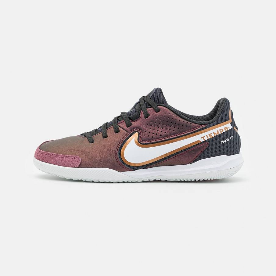 Фото № 1 с приближением к товару «‎Nike Tiempo Legend 9 Academy IC »