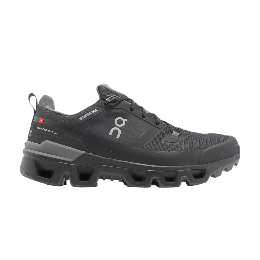 Фото № 1 с приближением к товару «‎ON Cloudwander Waterproof Black»