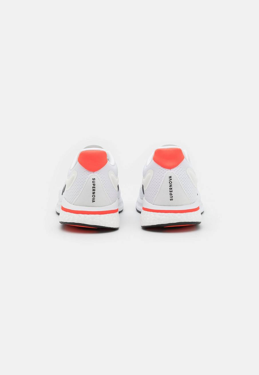 Фото № 3 с приближением к товару «‎Adidas Supernova Boost Bounce Shoes»