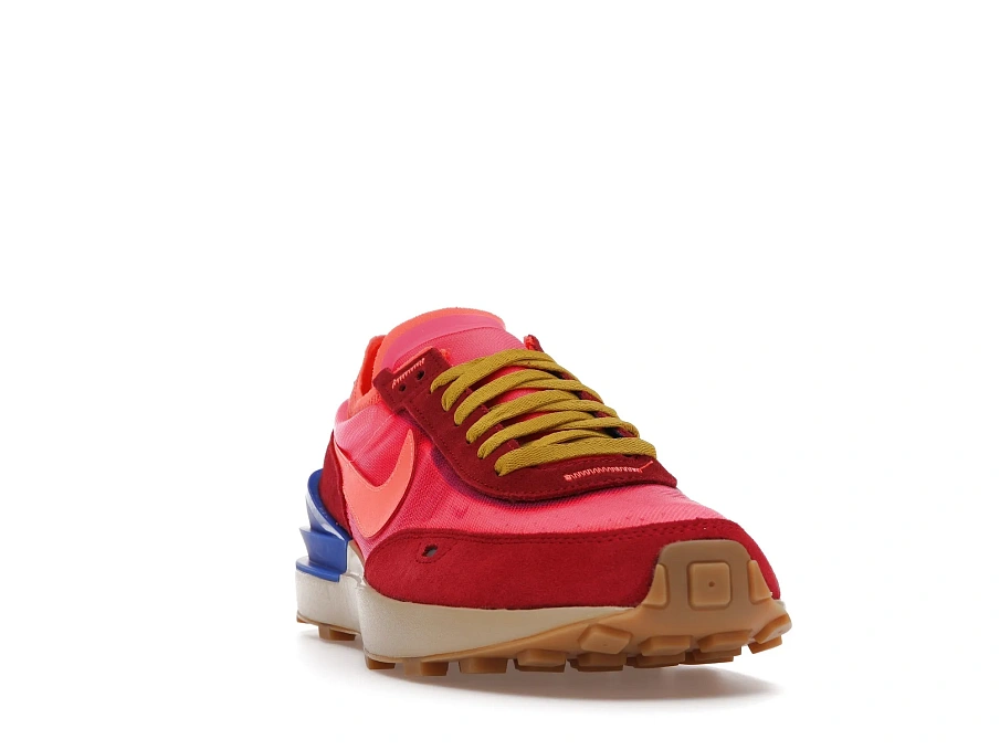 Фото № 3 с приближением к товару «‎Nike Waffle One Powerwall BRS»