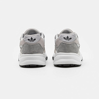 Фото № 3 с приближением к товару «‎Adidas Retropy Mystique »