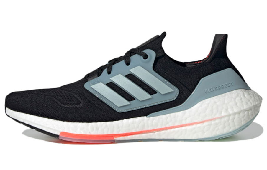 Фото № 1 с приближением к товару «‎adidas Ultraboost 22 Running Shoes BlackBlue»