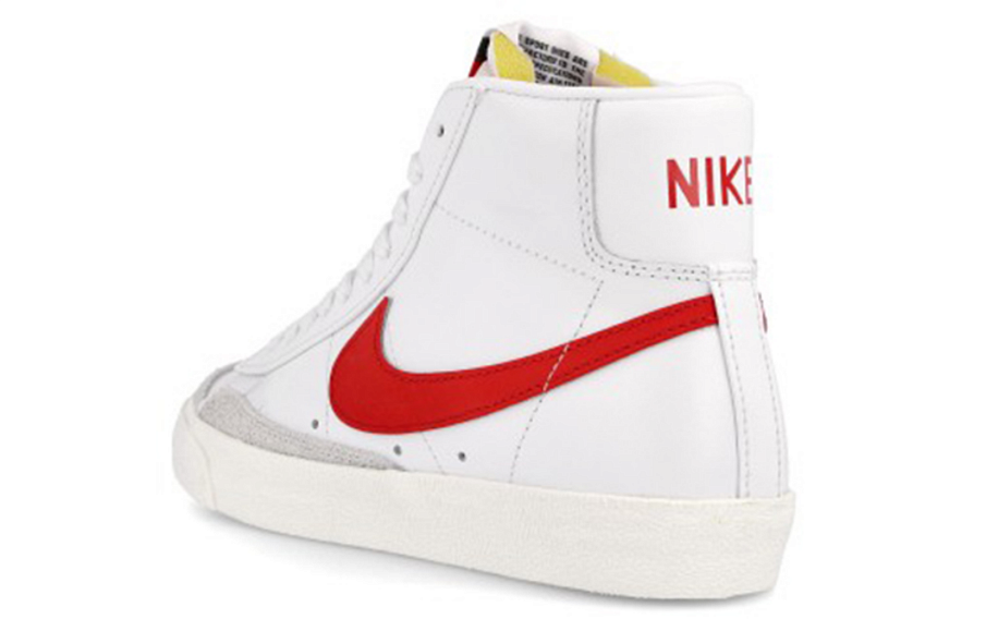 Фото № 4 с приближением к товару «‎Nike Blazer Mid 77 Habanero Red WhiteHabanero RedSail»