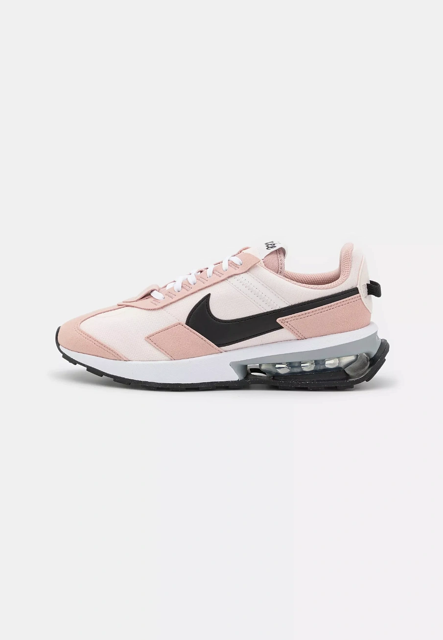 Фото № 2 с приближением к товару «‎W AIR MAX PRE DAY NN»