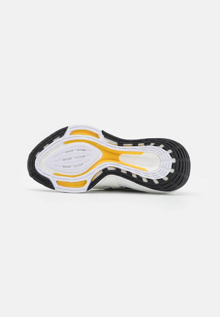 Фото № 5 с приближением к товару «‎Adidas Asmc Ultraboost 21 »