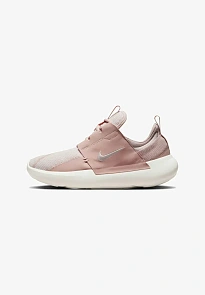 Фото № 1 с приближением к товару «‎Кроссовки Nike SPNS411A01B-J11»
