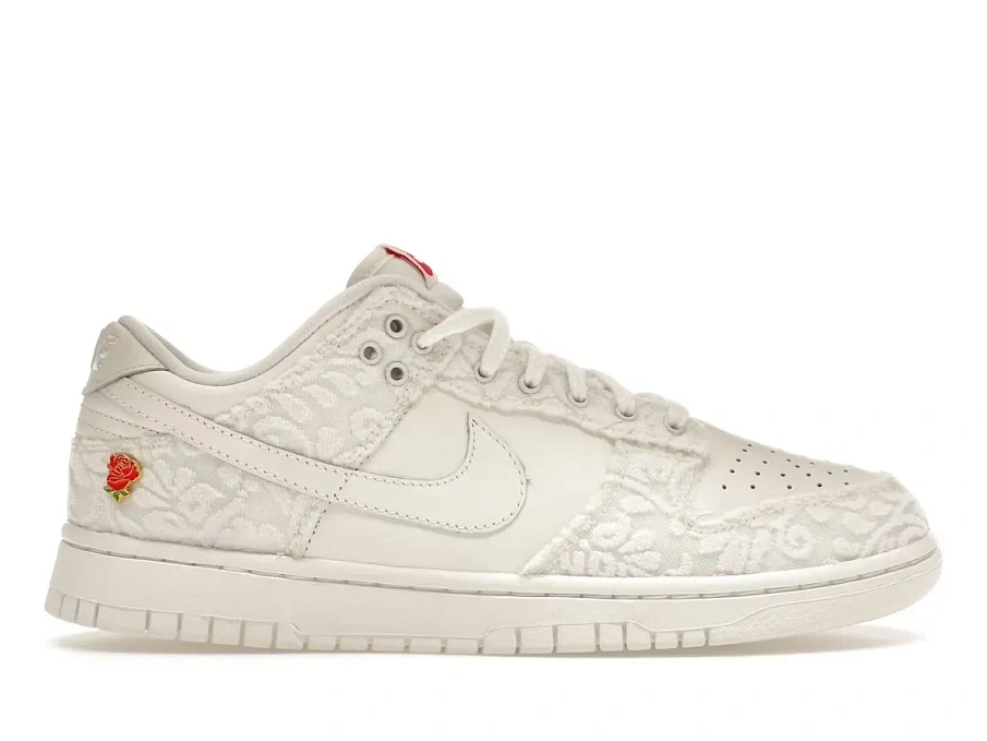 Фото № 1 с приближением к товару «‎Nike Dunk Low»
