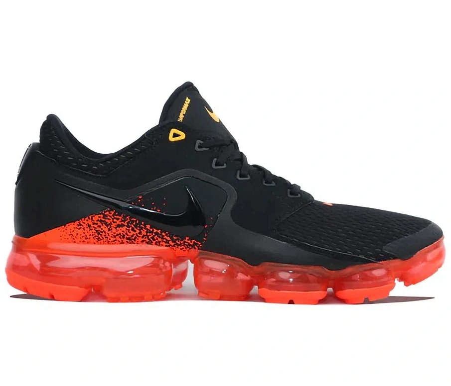 Фото № 1 с приближением к товару «‎Nike Air VaporMax CS Black Total Crimson»