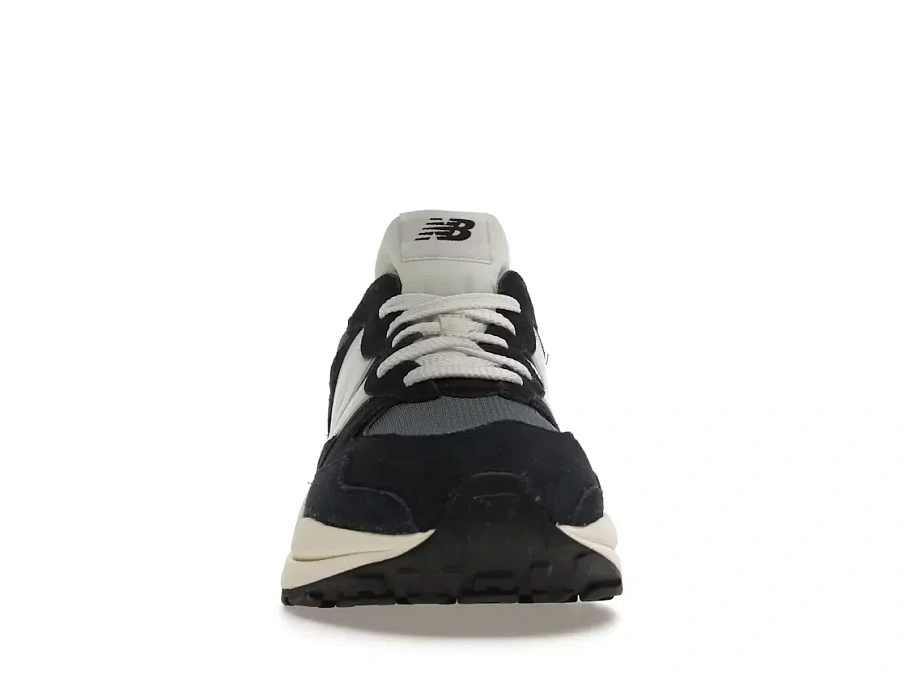Фото № 2 с приближением к товару «‎New Balance 57/40»